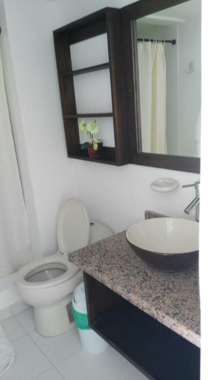 Apartamento En El Centro De San Andres Islas Con Vista Al Mar- Edificio Bay Point 703 Bagian luar foto